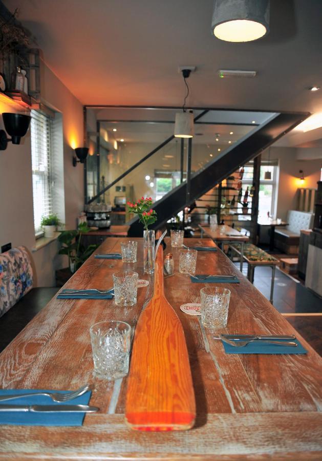 The Tal-Y-Cafn Hotel Conwy Luaran gambar